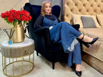 Imlive Free Live Porn of NeylaLee1