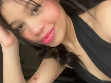 Imlive Sex Cam of MiaScarlett