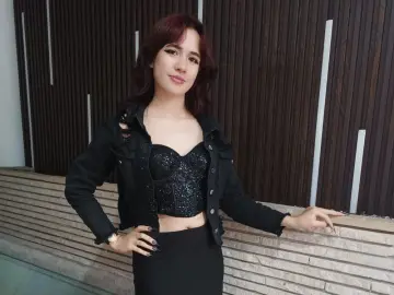 Imlive Free Porn Cam of AilynHouston433