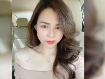 Imlive Nude Webcam of Lily68