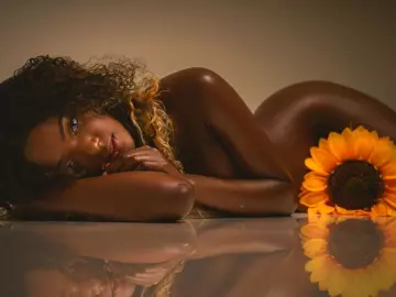 Imlive Nude Webcam of KeisyCollinss