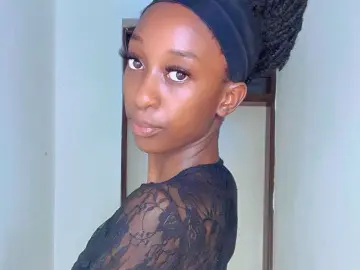 Imlive Free Porn Cam of LynaBleirMost