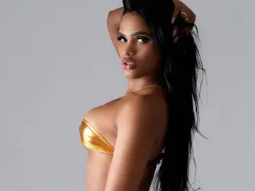 Imlive Private Sex Chat of MadisonHoliiday