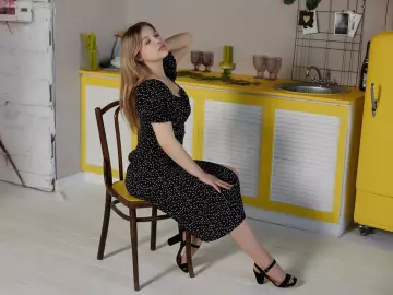 Imlive Free Live Porn of SimonaShackley