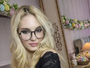 Imlive Watch Live Sex Cams of KanyaLopez