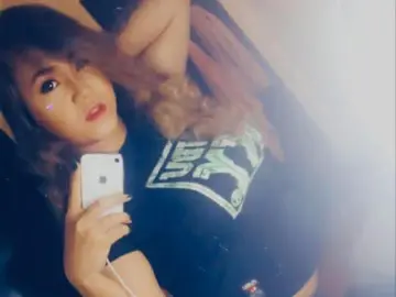 Imlive Live Porn of TsUncutcock4u