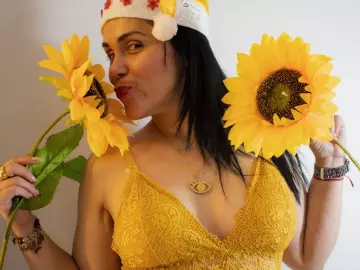 Imlive Best live sex cam show of YarelyJackson