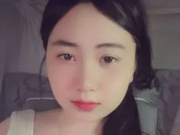 Imlive Watch Live Sex Cams of Emily688Hot