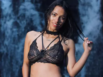 Imlive Sex Chat of SaraLove