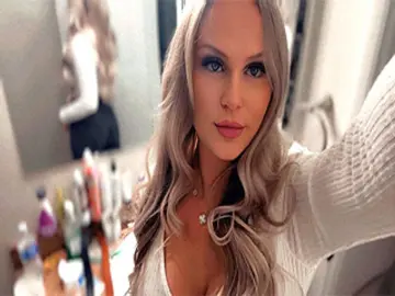 Imlive Free Live Porn of TiffanySkyXo