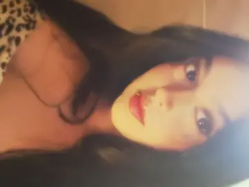 Imlive Live Sex Cam of EmilyLove_