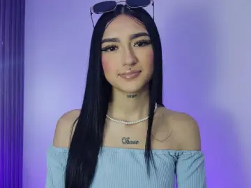 Imlive Adult Webcam of MaddieJewliz_