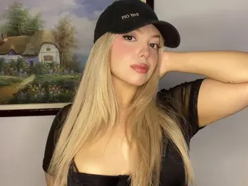 Imlive Best Webcam of Mia_Rich