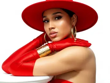 Imlive Live Porn of yennycutehMoney