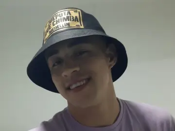 Imlive Free Porn Cam of crisstebansexi