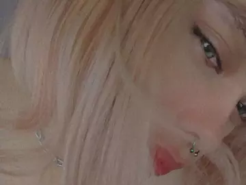 Imlive Free Live Porn of laddy_morningstar