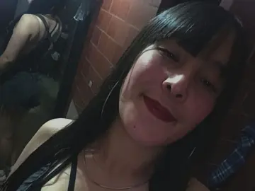 Imlive Sex Cam of AlairaAura