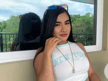 Imlive Sex Cam of XCloeFoxX