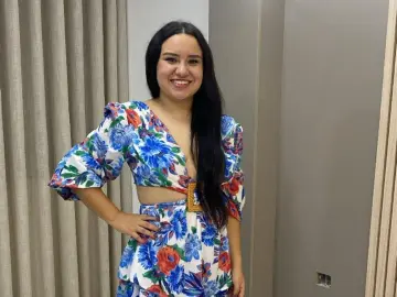 Imlive Live Sex Cam of Ivory_Lips