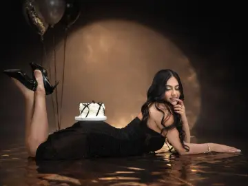 Imlive Sex Cam of DaphneBrown