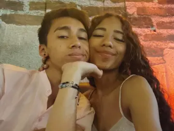 Imlive Best live sex cam show of LexxyAndAres621