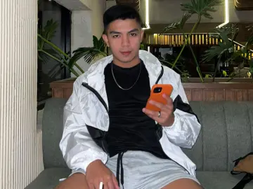 Imlive Adult Webcams of Asian_hunkyguy