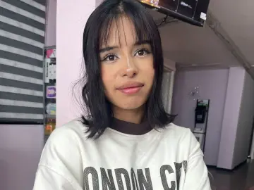 Imlive Sex Chat of Kim_fox6
