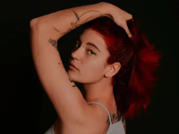 Imlive Live Sex Cam of Nikki_Gringer