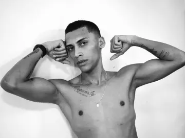 Livejasmin Free Porn Cam of HarinRobert