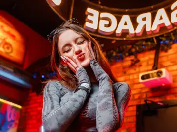 Livejasmin Watch Live Sex Cams of XeniaUsher