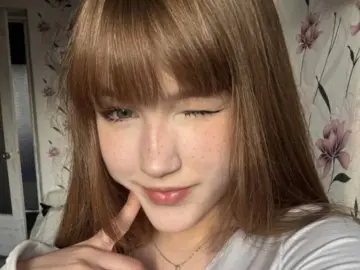 Livejasmin Live Sex Cam of AlberthaBack