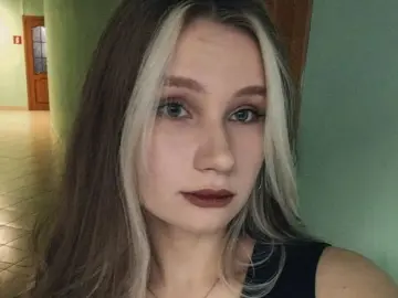 Livejasmin Free Porn Cam of DorthyZurkus