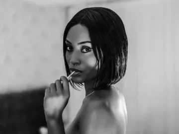 Livejasmin Live Sex Cam of LarissaMartini