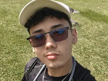 Livejasmin Free Porn Cam of JacobsShelby