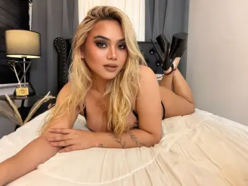 Livejasmin Live Sex of YoshiJenner