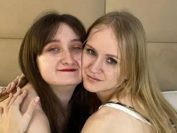 Livejasmin Best Webcam of RozellaAndEve