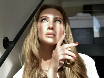Livejasmin Live Porn of AlaiaRhode