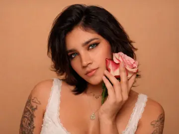 Livejasmin Live Sex of AlexiaBanner