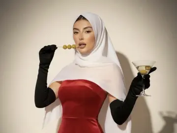 Livejasmin Free Porn Cam of HalaiaNoor