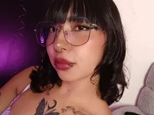 Myfreecams Adult Video Chat of Arya_Line