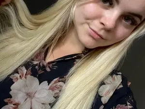 Myfreecams Watch Live Sex Cams of white_choco