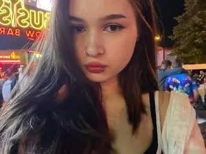 Myfreecams Live Porn of Miloria
