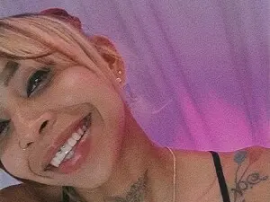 Myfreecams Sex Cam of Rubi_daniells