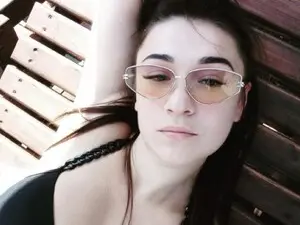 Myfreecams Sex Cam of Sofii_gold