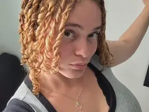 Myfreecams Adult Webcams of Cherrysweetyx