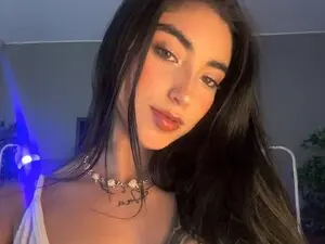 Myfreecams Sex Chat of Emma_Lirys