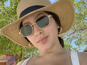 Myfreecams Sex Cam of Megan_coope