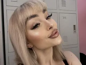 Myfreecams Live Sex Cam of Polly69