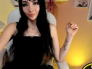 Myfreecams Nude Webcam of Susan_11