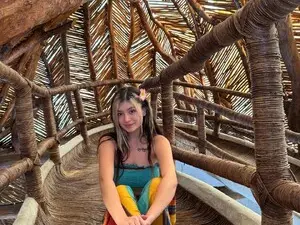 Myfreecams Free Porn Cam of CarolineJames